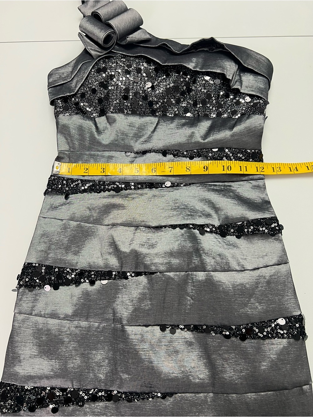 Betsy & Adam One Shoulder Bow Gray with Black Sequins Cocktail Formal Dress - Picture 7 of 16